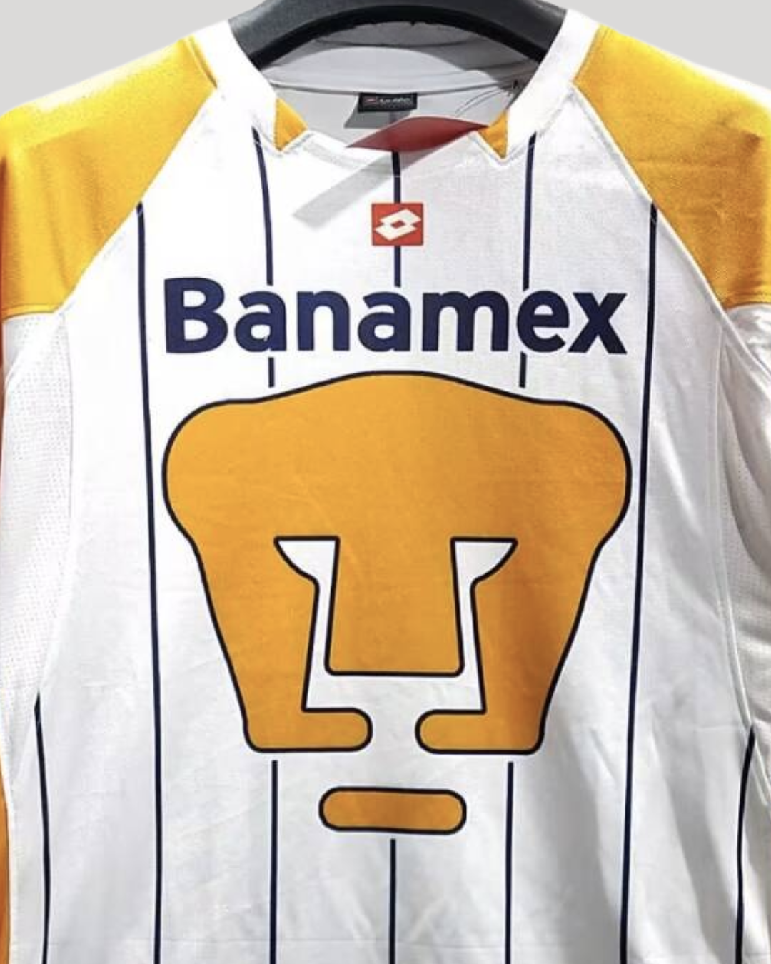Pumas UNAM - Jersey Retro Local Temporada 03/04